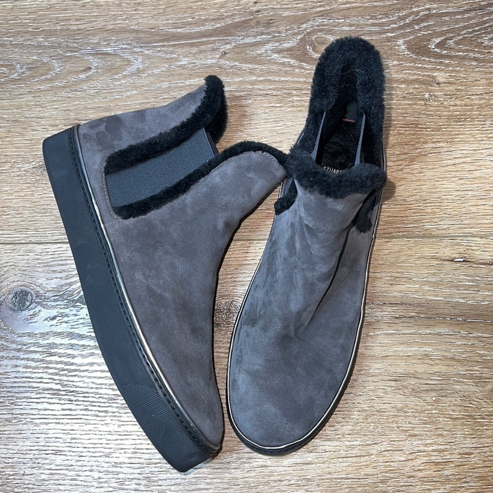 Stuart Weitzman Gray Suede High Top Sneakers with Fur Lining Size 9M